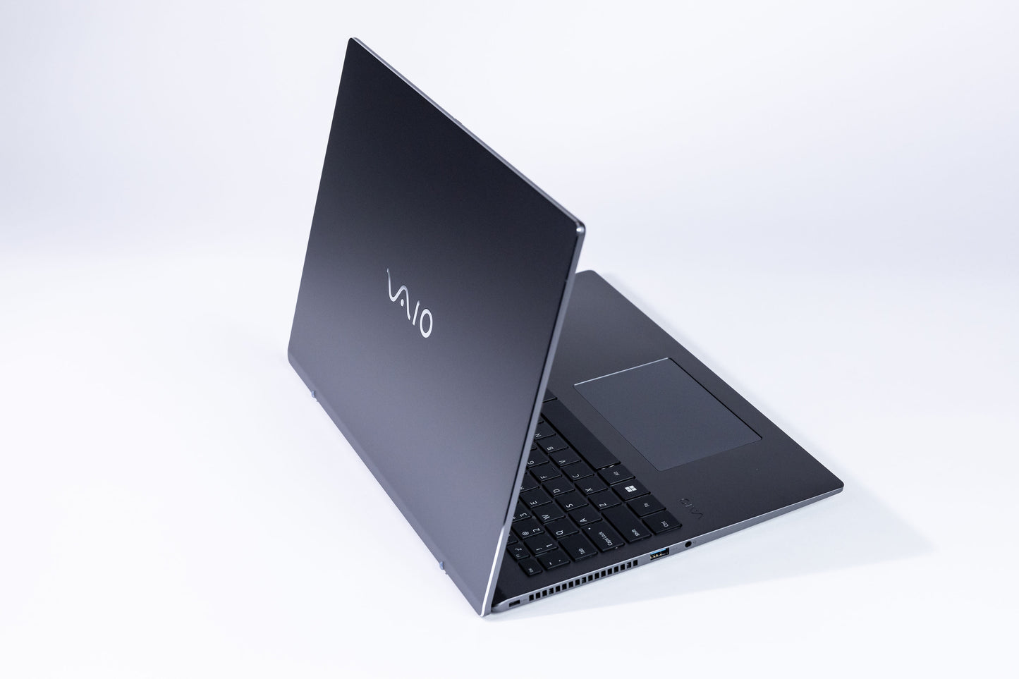 VAIO FS 16" Touch with Intel Core Ultra 7